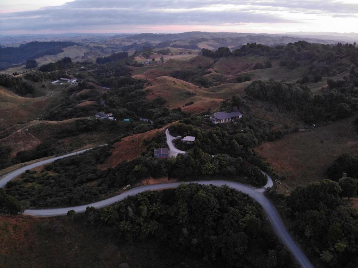 Rock Retreat B&B Farmstay Cuevas de Waitomo Exterior foto